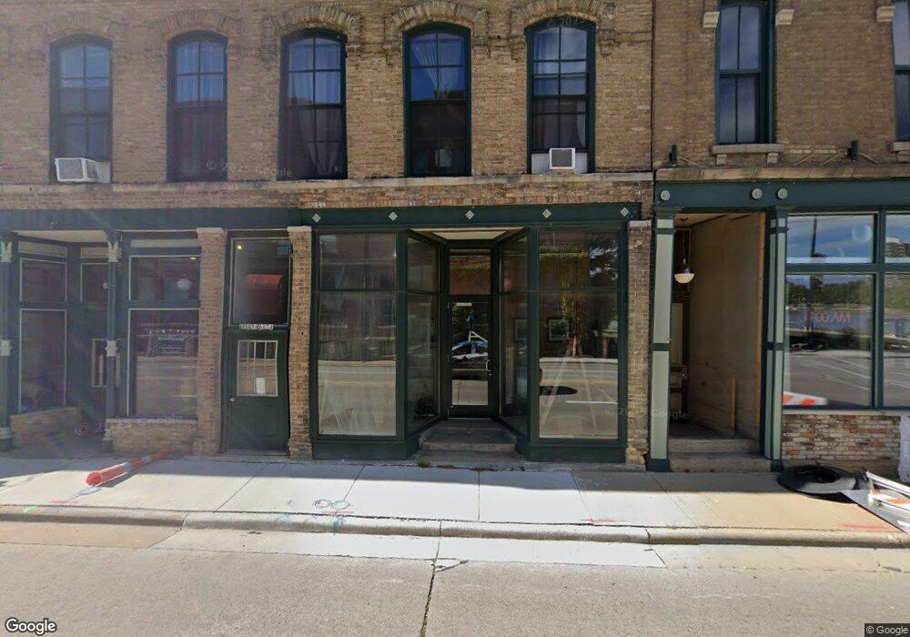 603 S Main St, Oshkosh, WI 54902 - photo 1