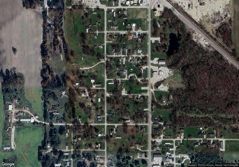 89 G St SW, Linton, IN 47441 - photo 1