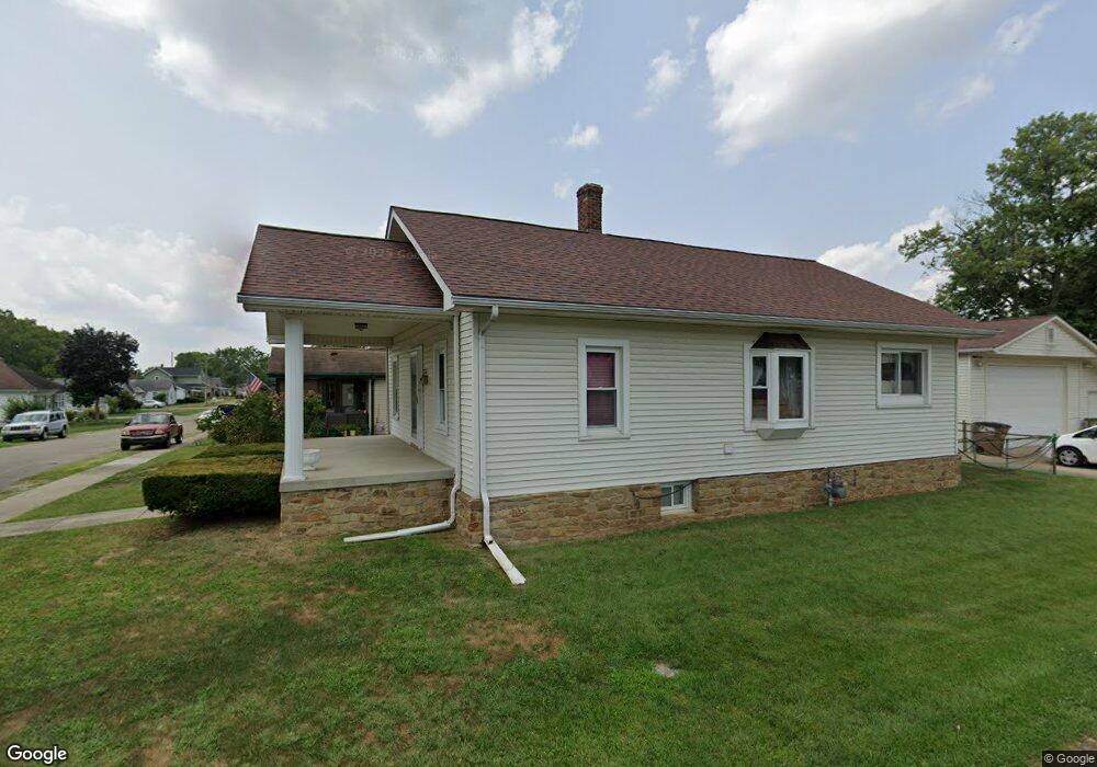 2212 6th St, Columbus, IN 47201 - photo 1