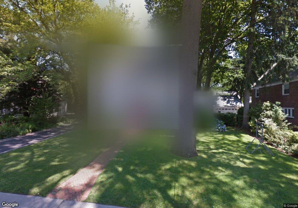 64 Stuart Place, Manhasset, NY 11030 - photo 1