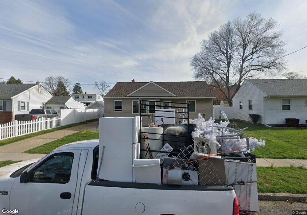 27 Farnsworth Ave, Maple Shade, NJ 08052 - photo 1