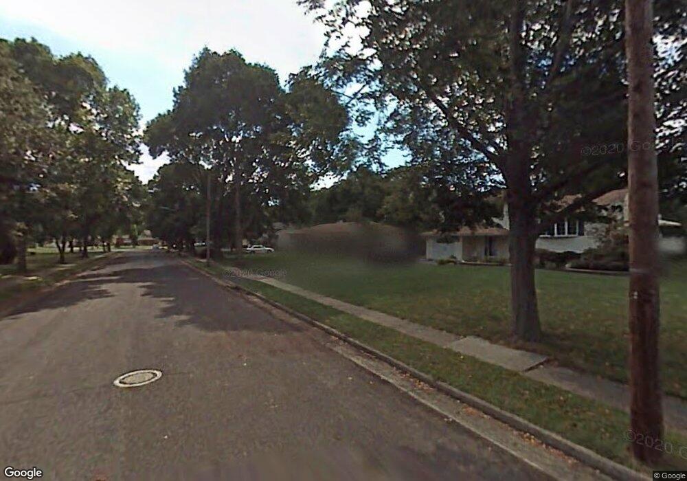 57 Roberts Rd, Clark, NJ 07066 - photo 1