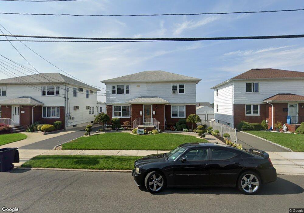 663 Chase Ave, Lyndhurst, NJ 07071 - photo 1