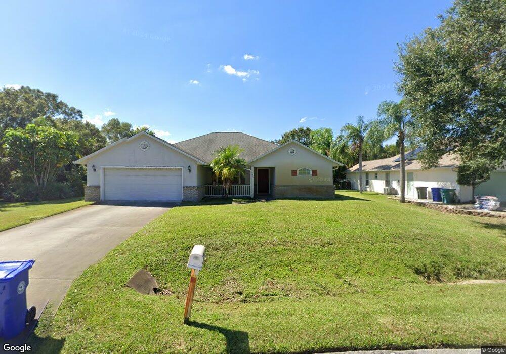 1092 Evernia St, Sebastian, FL 32958 - photo 1