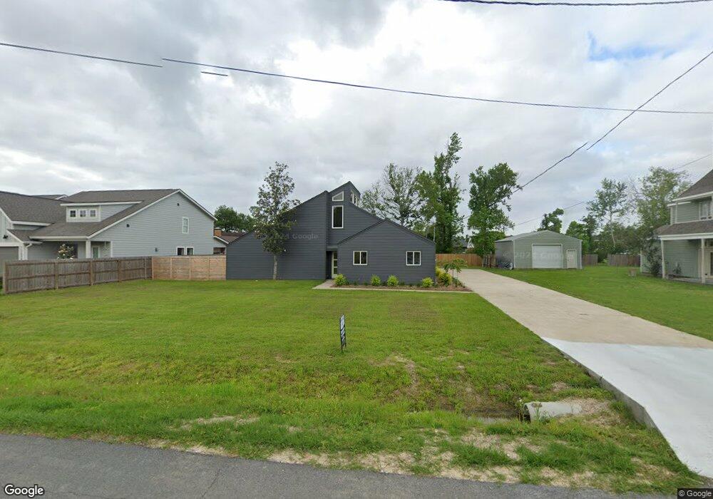 2637 Edgewood Ln, Lake Charles, LA 70605 - photo 1