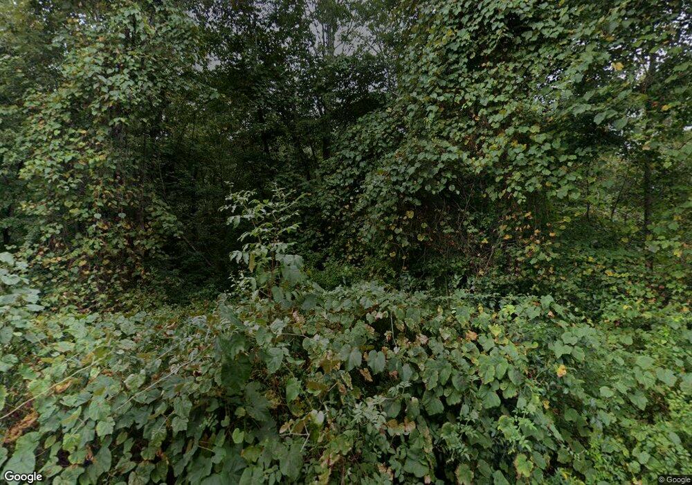 463 S Lake Rd, Tiverton, RI 02878 - photo 1