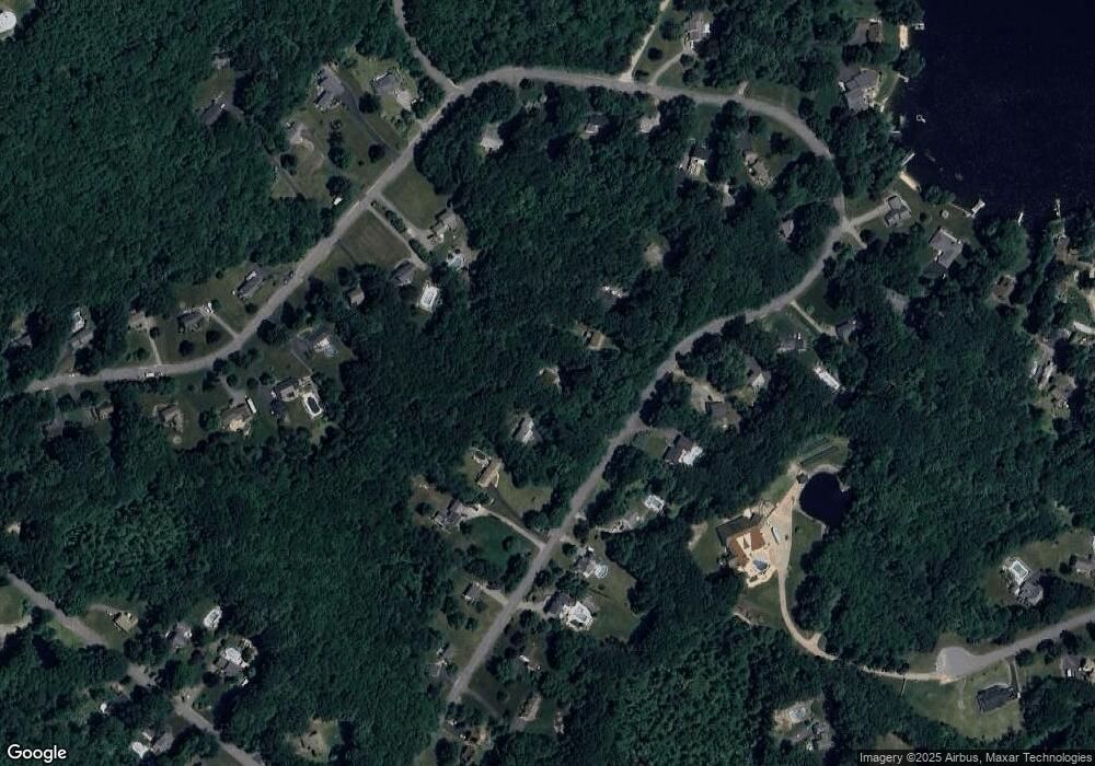 54 Buttrick Rd, Hampstead, NH 03841 - photo 1