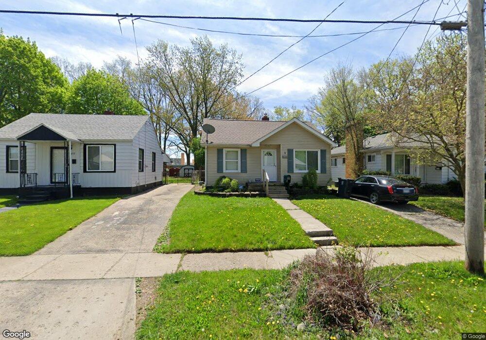3821 Hogarth Ave, Flint, MI 48532 - photo 1