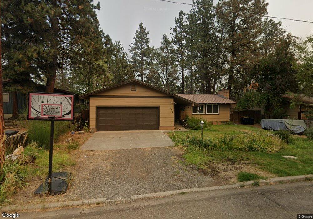 928 NE Dekalb Ave, Bend, OR 97701 - photo 1