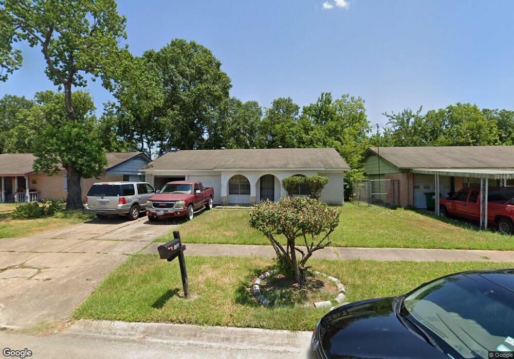 1722 Beaver Bend Rd, Houston, TX 77088 - photo 1