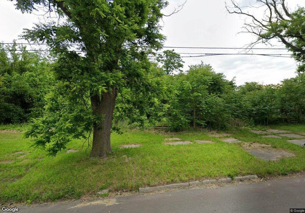 1641 Mabel Ave, Flint, MI 48506 - photo 1