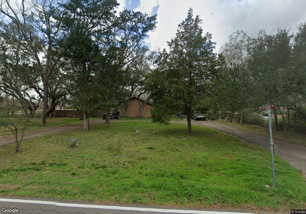 7050 Cemetary Rd, Manvel, TX 77578 - photo 1