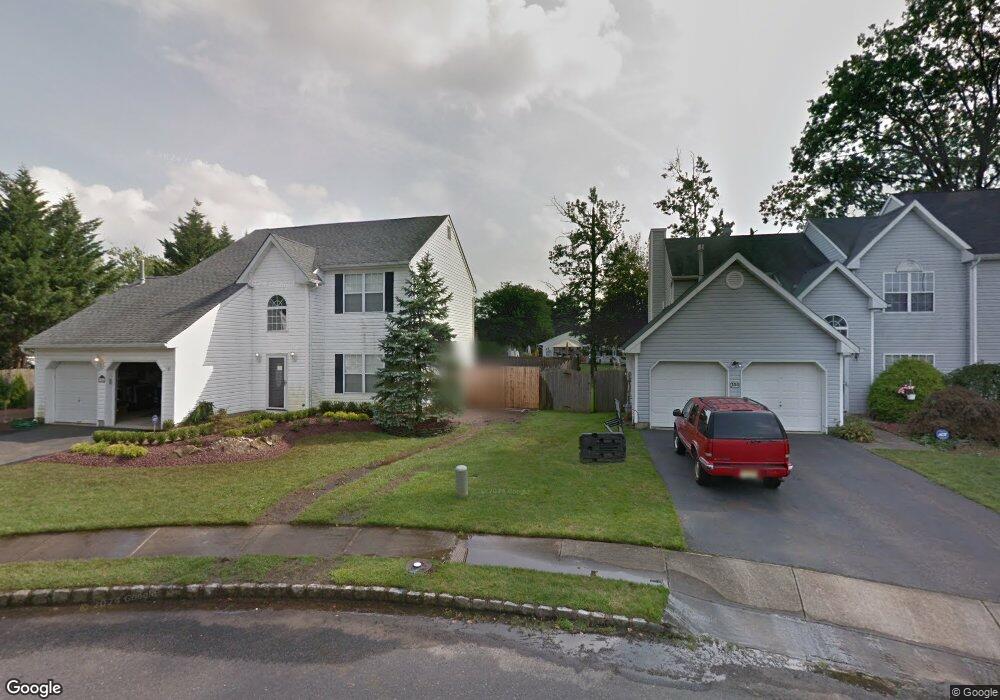 154 Nottingham Ct, Matawan, NJ 07747 - photo 1