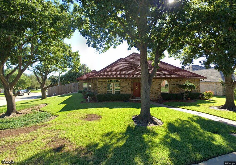 3200 Steve Dr, Hurst, TX 76054 - photo 1