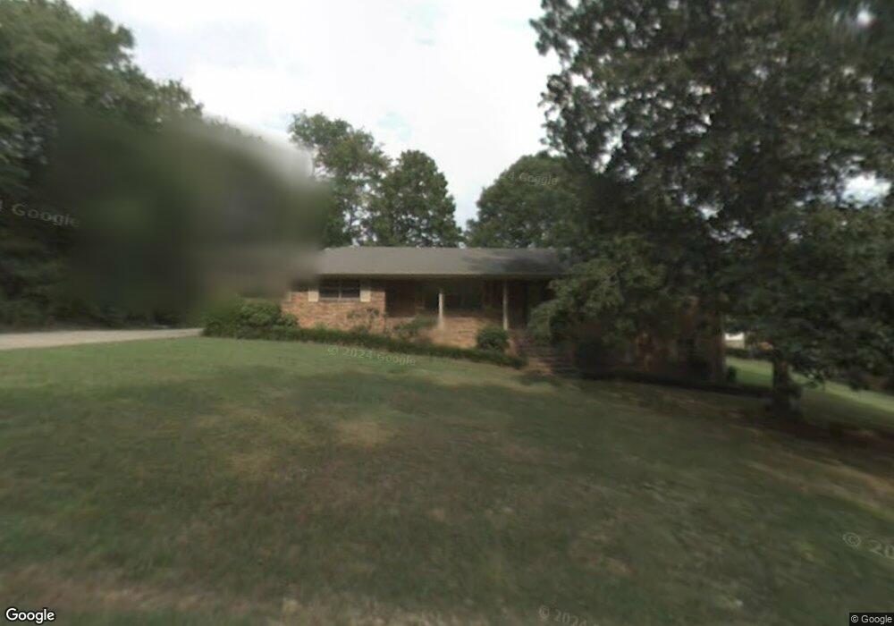 2502 W Hillview Dr, Dalton, GA 30721 - photo 1