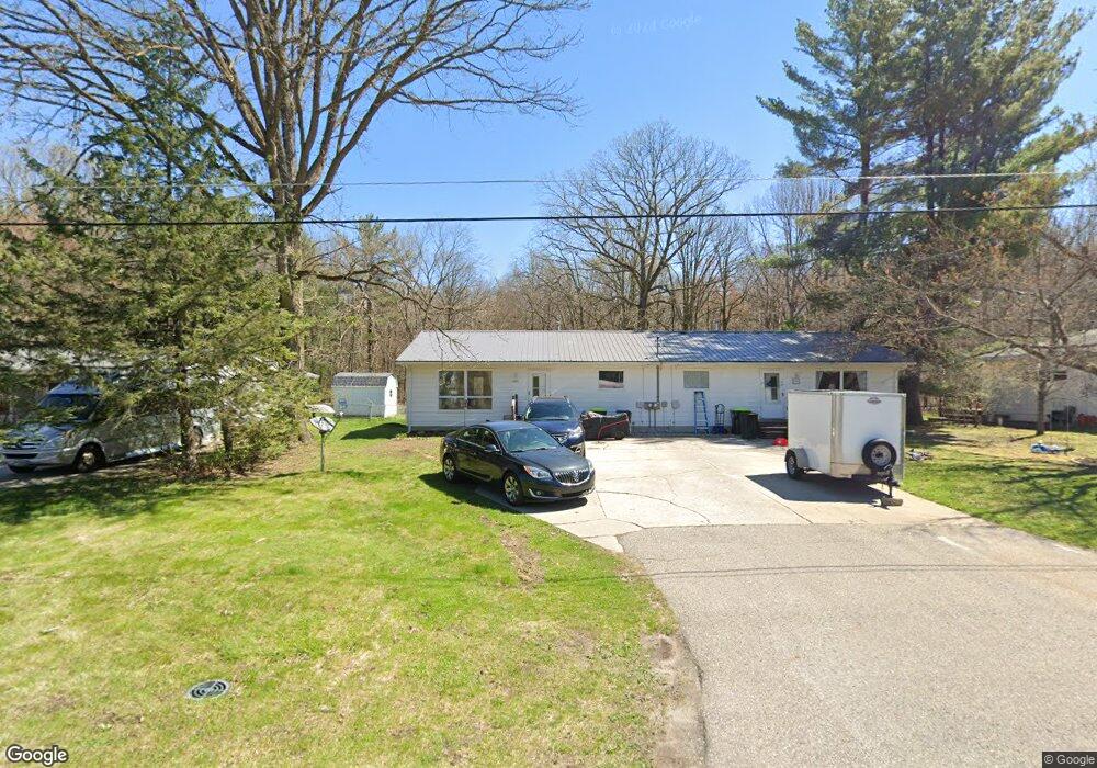 1308 Glen Rd, Midland, MI 48640 - photo 1