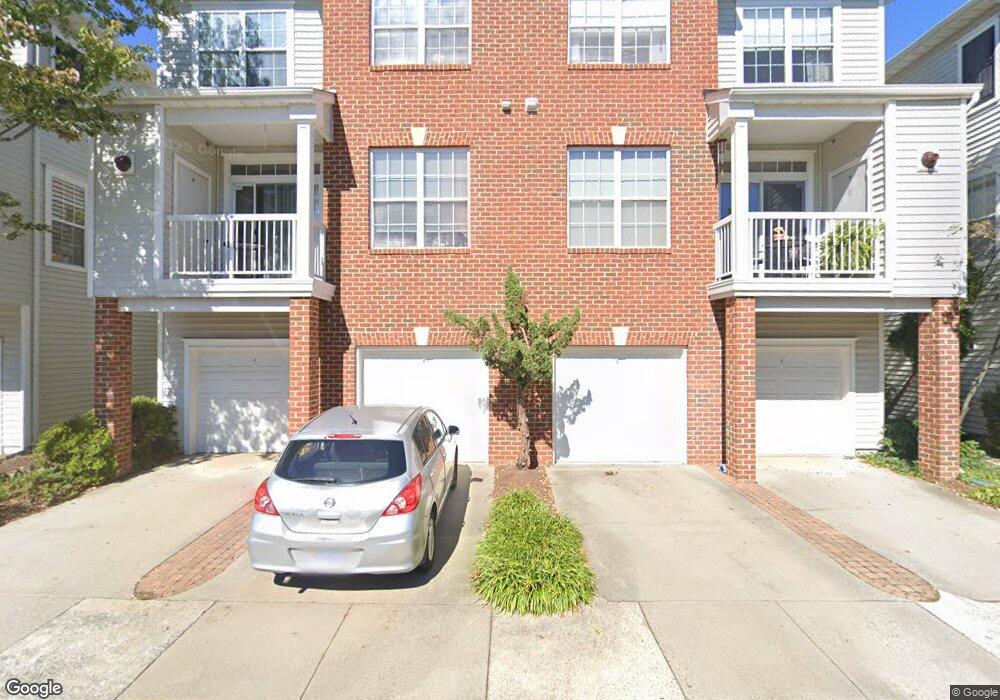 13034 Cabin Creek Rd unit 13034, Herndon, VA 20171 - photo 1