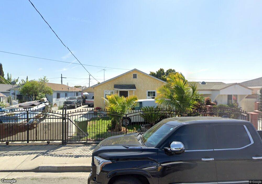 836 W Maple St, Compton, CA 90220 - photo 1