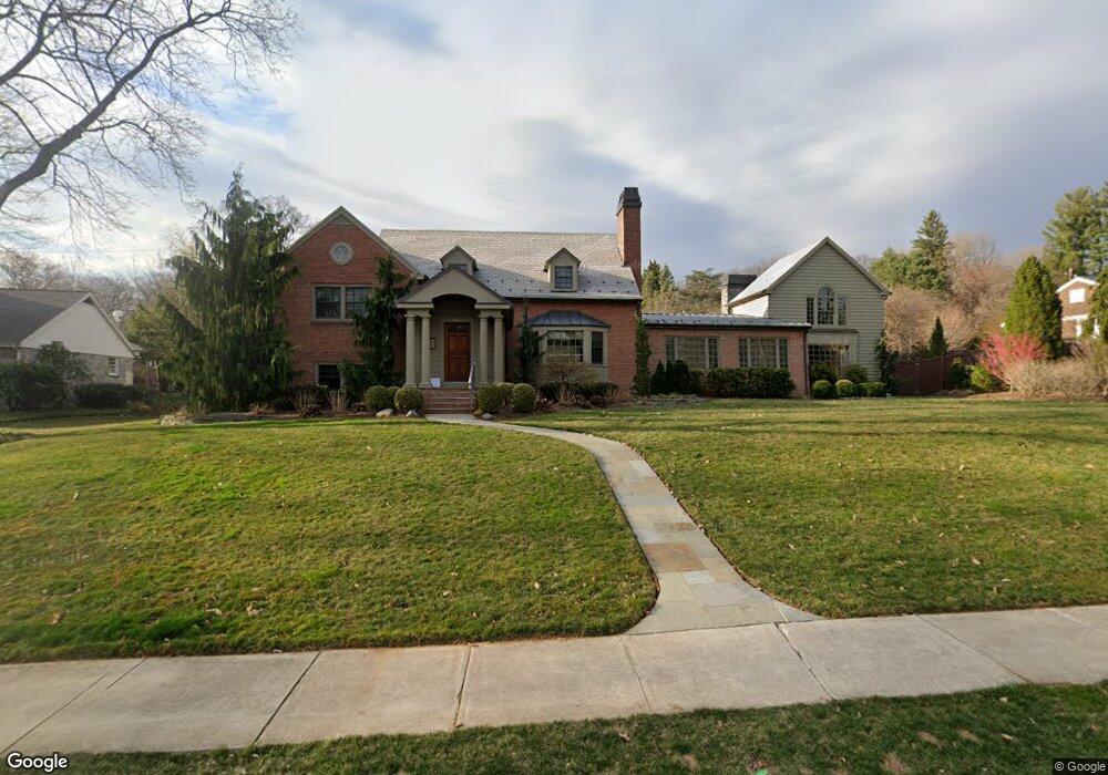 1113 Parkside Dr N, Reading, PA 19610 - photo 1