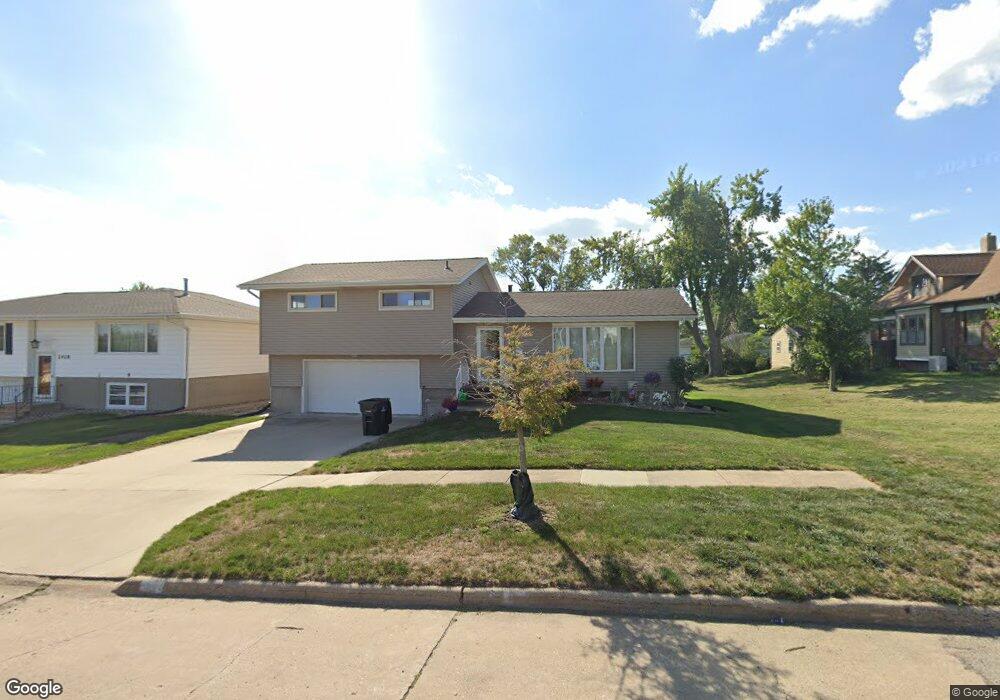 2426 Southland St SW, Cedar Rapids, IA 52404 - photo 1
