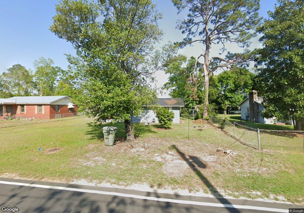 1102 S Pearl Ave, Douglas, GA 31533 - photo 1