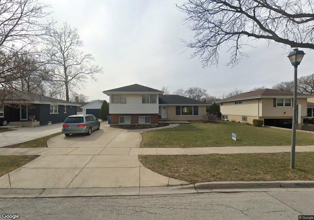 878 S Prospect Ave, Elmhurst, IL 60126 - photo 1