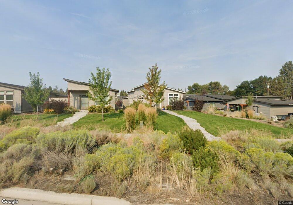 1550 NE Butler Market Rd, Bend, OR 97701 - photo 1