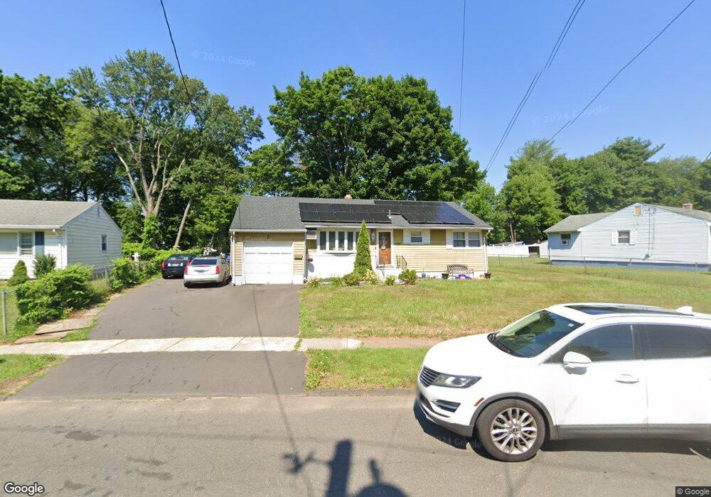 37 Jackson Rd, Bloomfield, CT 06002 - photo 1