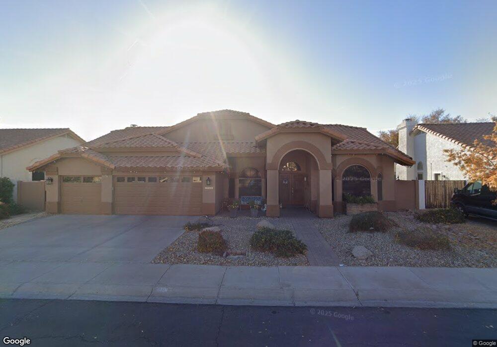 1301 W Key Harbor Dr, Gilbert, AZ 85233 - photo 1