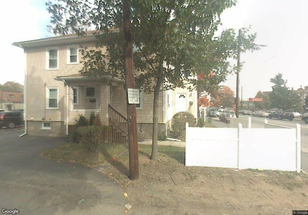 28 Elm, Waltham, MA 02451 - photo 1