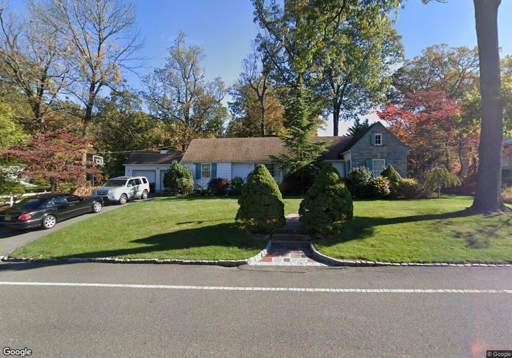 320 Tanager Way, Mountainside, NJ 07092 - photo 1