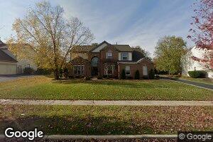 570 Saratoga Cir, Algonquin, IL 60102