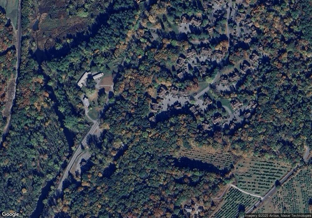 404 Apple Tree Ln, Brewster, NY 10509 - photo 1