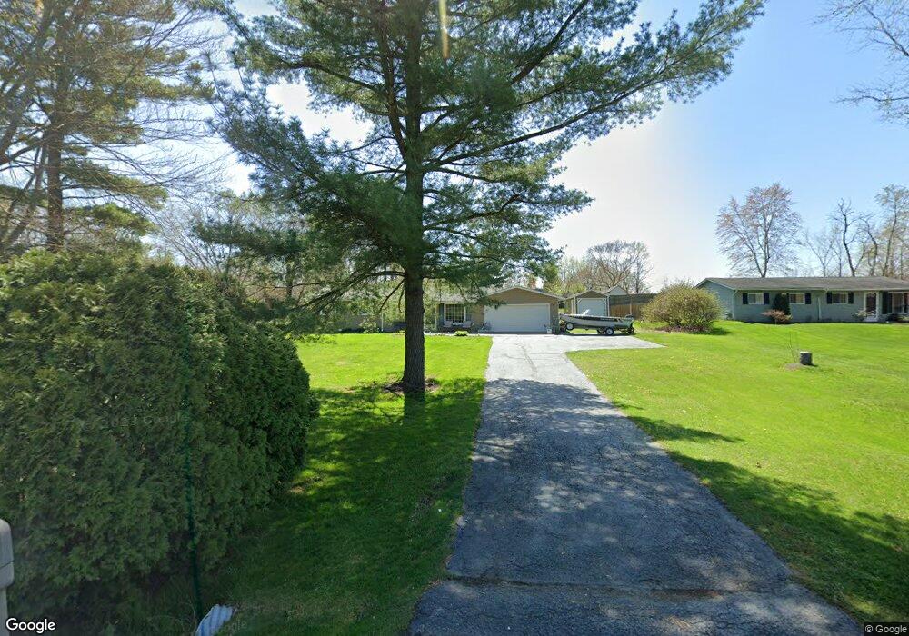 803 Robinhood Dr, Aurora, OH 44202 - photo 1