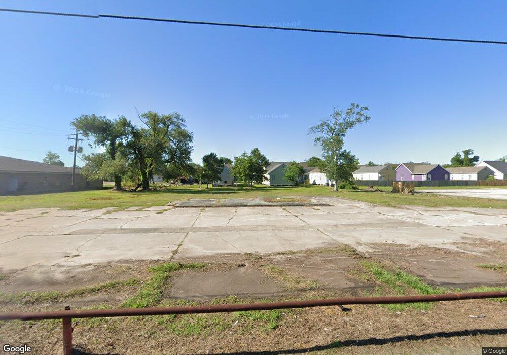 2220 Broad St, Lake Charles, LA 70601 - photo 1