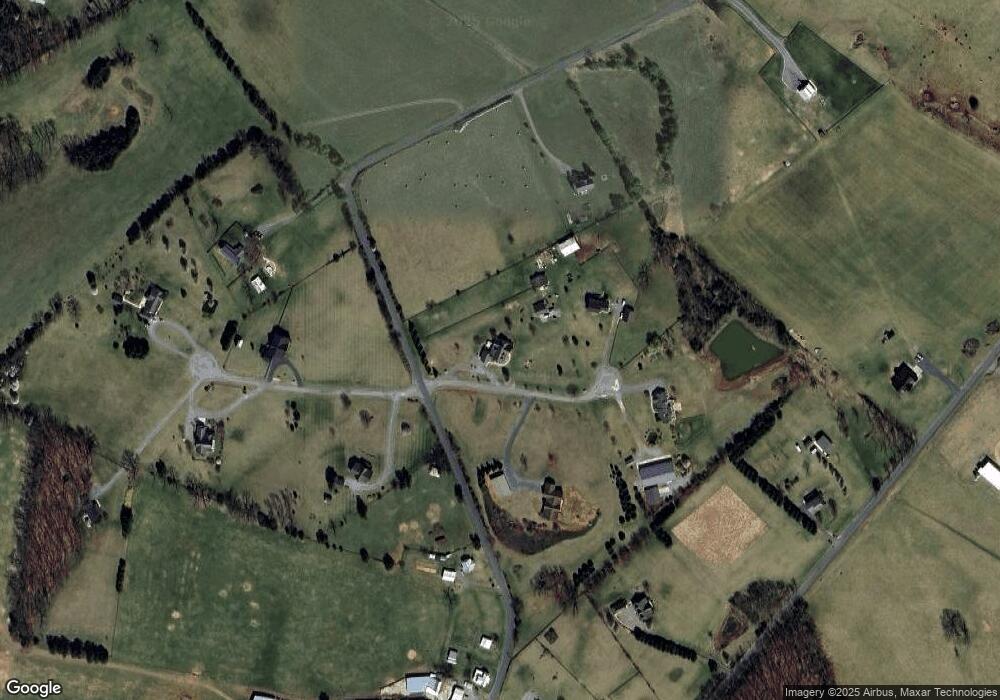 125 Wynngate Dr, Luray, VA 22835 - photo 1