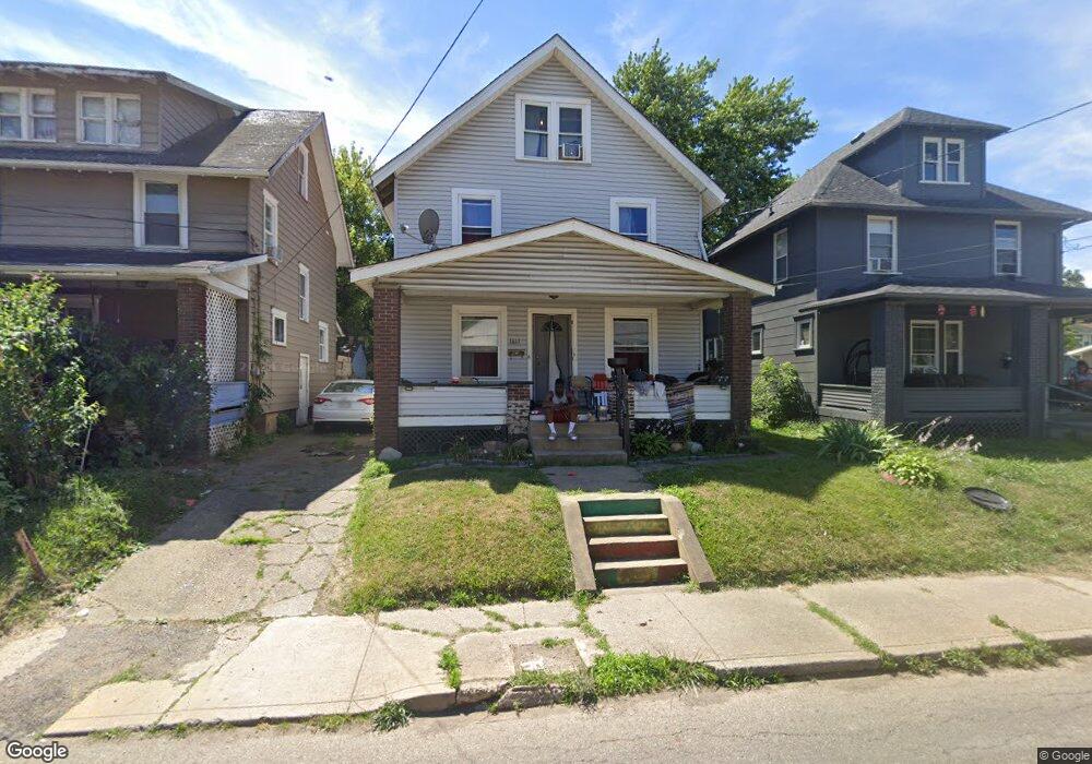 1611 Maple Ave NE, Canton, OH 44705 - photo 1