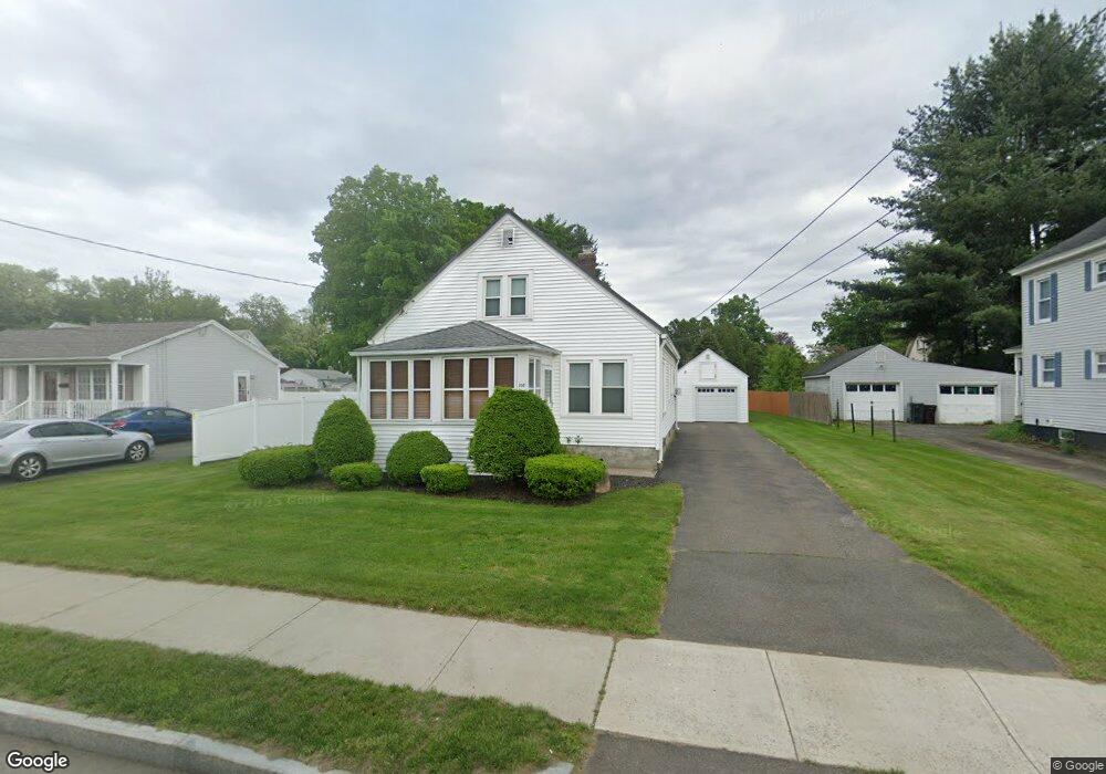 106 Noble St, Westfield, MA 01085 - photo 1