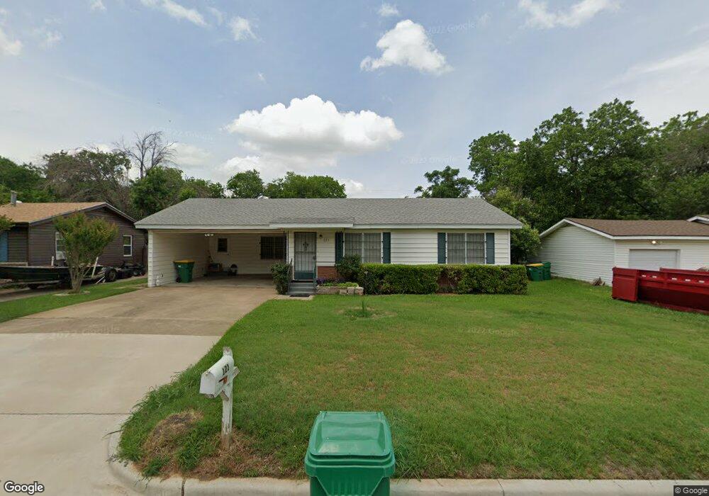 121 Meadowbrook St, Robinson, TX 76706 - photo 1