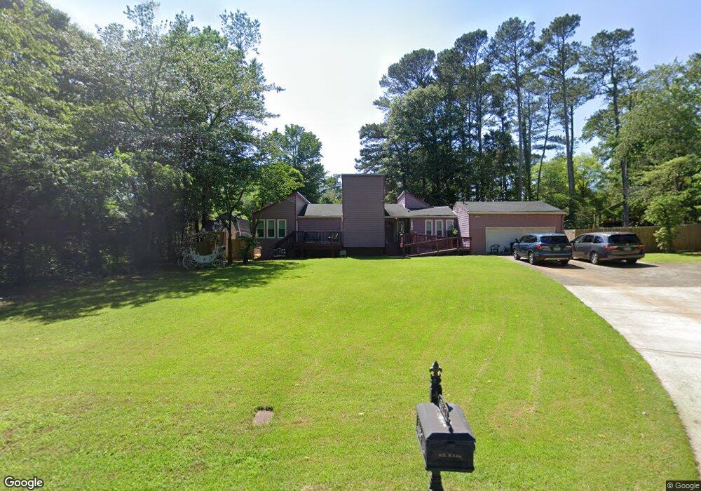 2813 Stacy Ct NE, Marietta, GA 30062 - photo 1