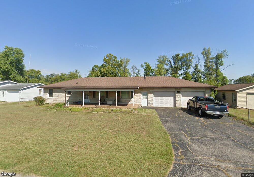 462 Daugherty St, Columbus, IN 47201 - photo 1