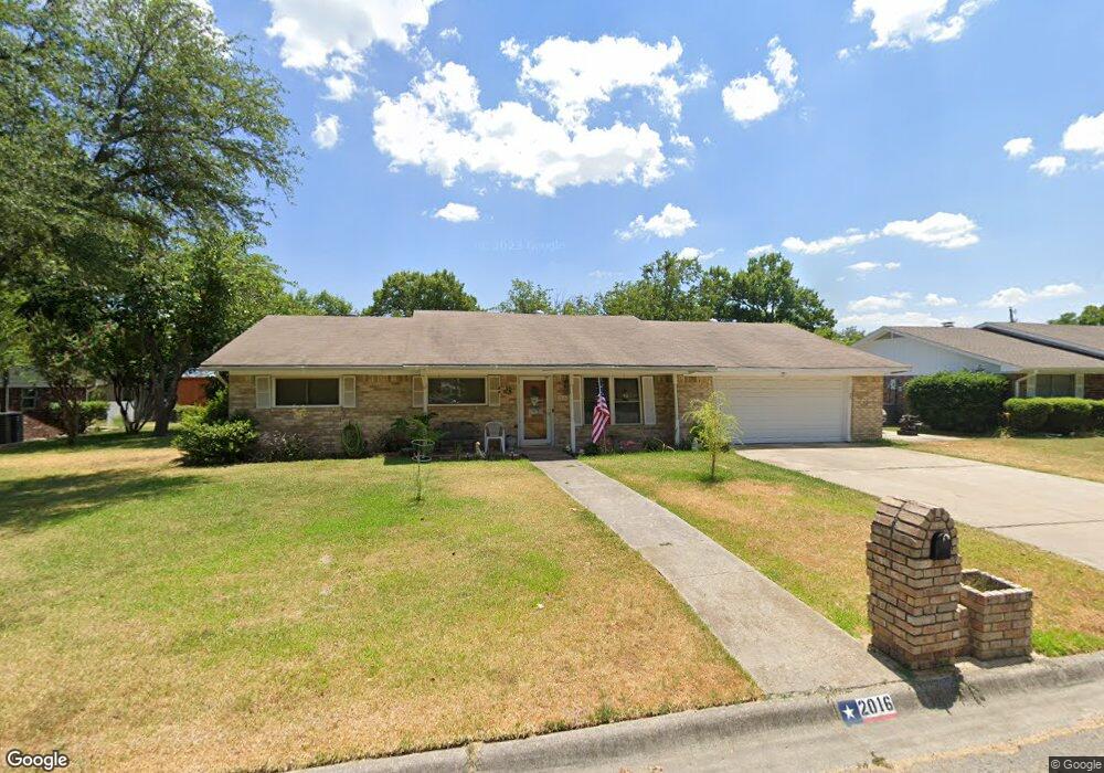 2016 Redbud Rd, Gainesville, TX 76240 - photo 1