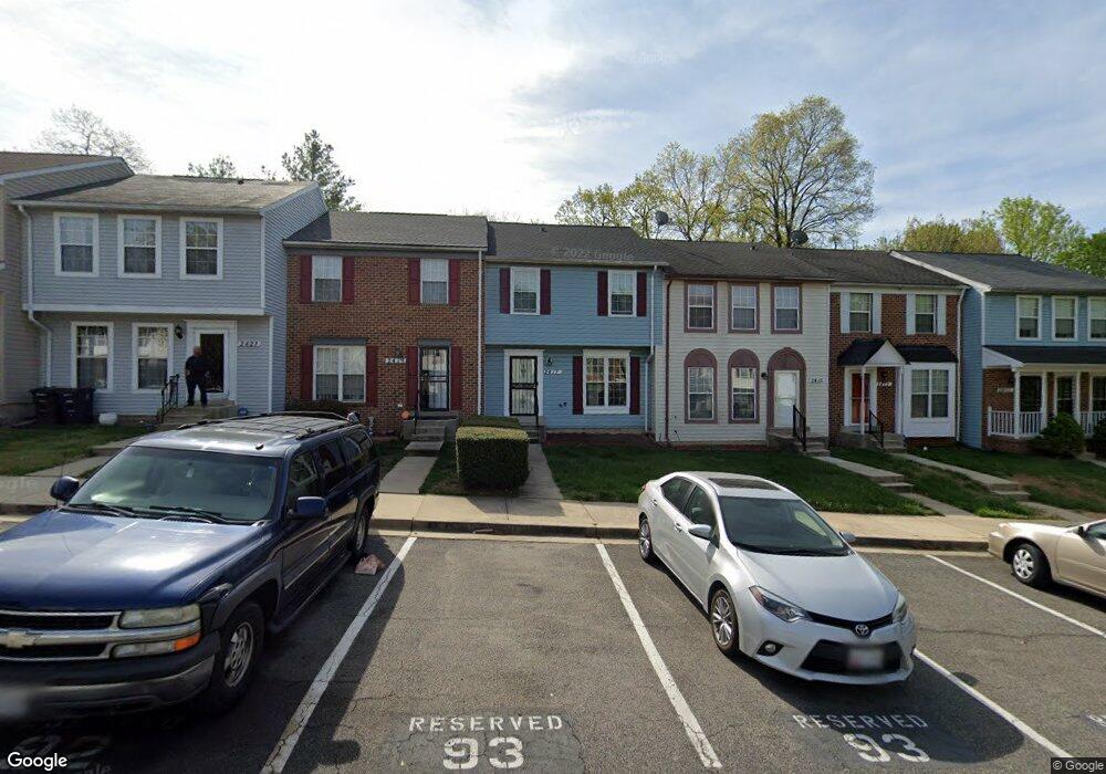 2417 E Rosecroft Village Cir, Oxon Hill, MD 20745 - photo 1