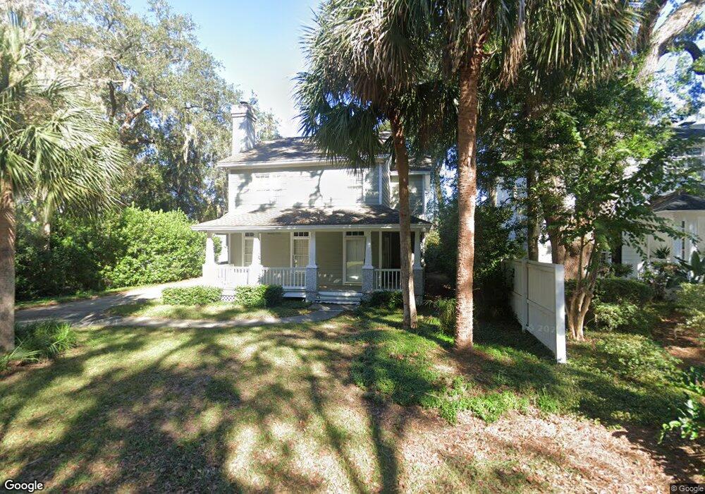 118 Rosemont St, Saint Simons Island, GA 31522 - photo 1