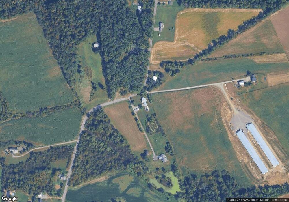 566 N Mill Rd, Milton, PA 17847 - photo 1