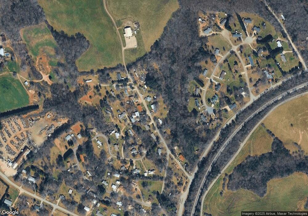 274 Wright St, Alto, GA 30510 - photo 1