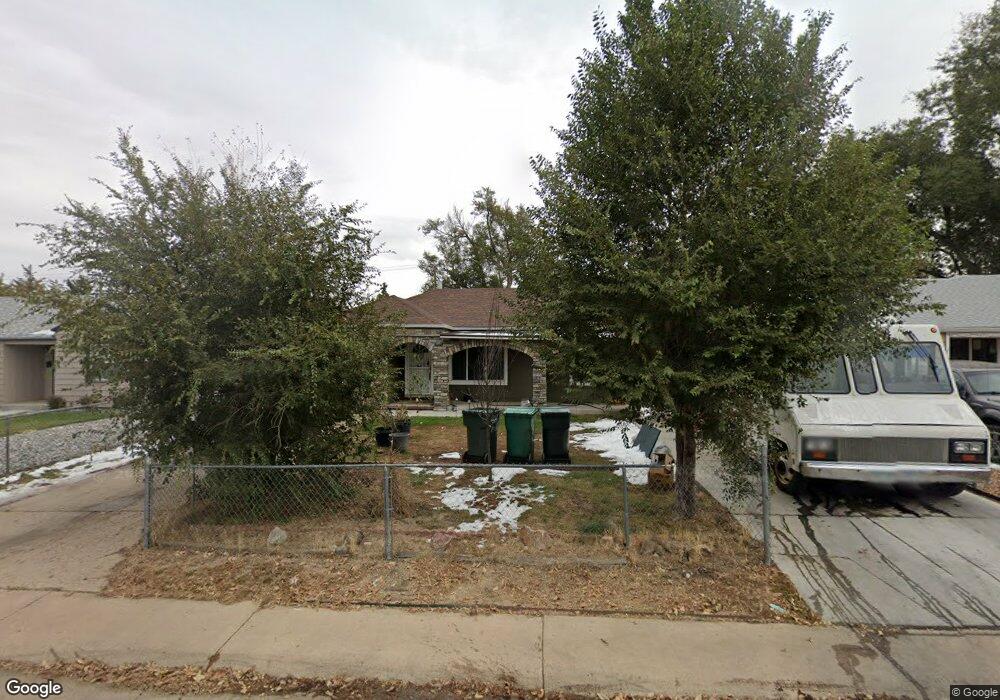 1922 Moline St, Aurora, CO 80010 - photo 1