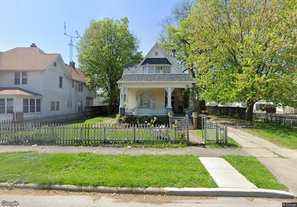 323 Decatur St, Lincoln, IL 62656 - photo 1