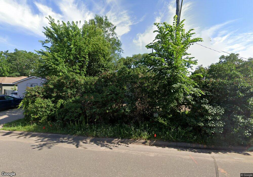 6511 Cedar St, North Branch, MN 55056 - photo 1