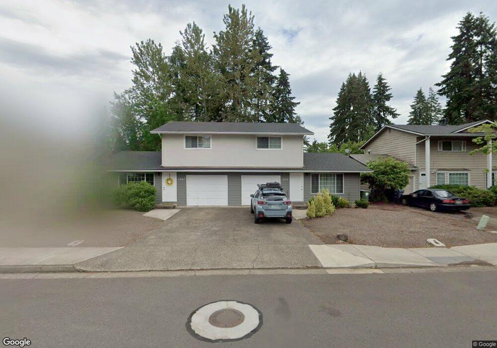 1247 Piper Ln, Eugene, OR 97401 - photo 1